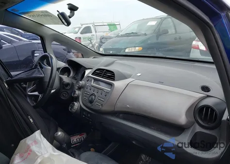 2011 Honda Fit Sport from USA, damaged, VIN JHMGE8G56BC017191